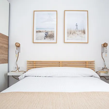 Litoral Costa Dorada - Casas Blancas Only Families Miami Playa