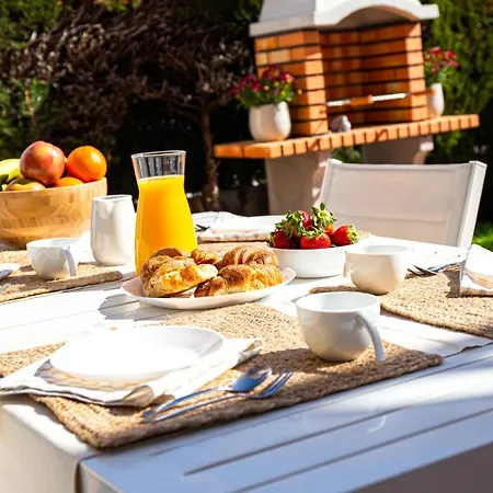 Holiday home Litoral Costa Dorada - Casas Blancas Only Families *