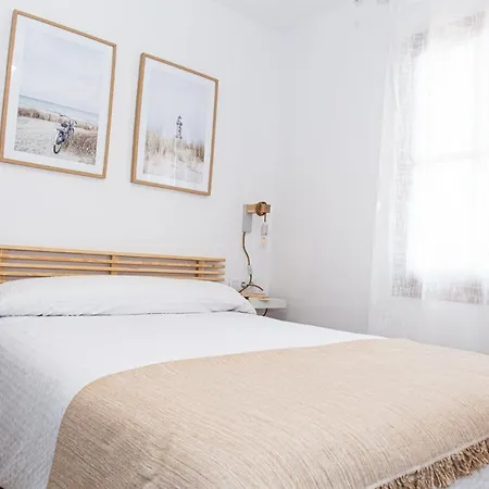 Litoral Costa Dorada - Casas Blancas Only Families Miami Playa